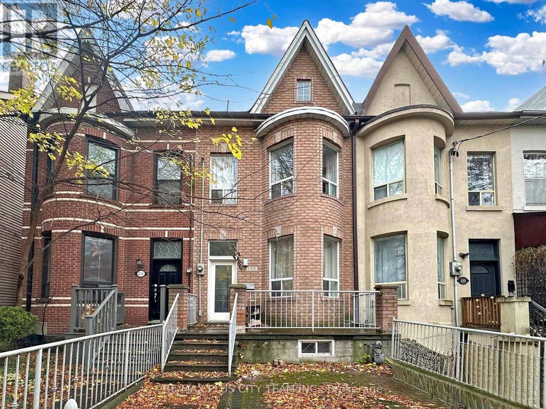 LOWER - 153 NIAGARA STREET, TORONTO (NIAGARA), ON M5V 1C6