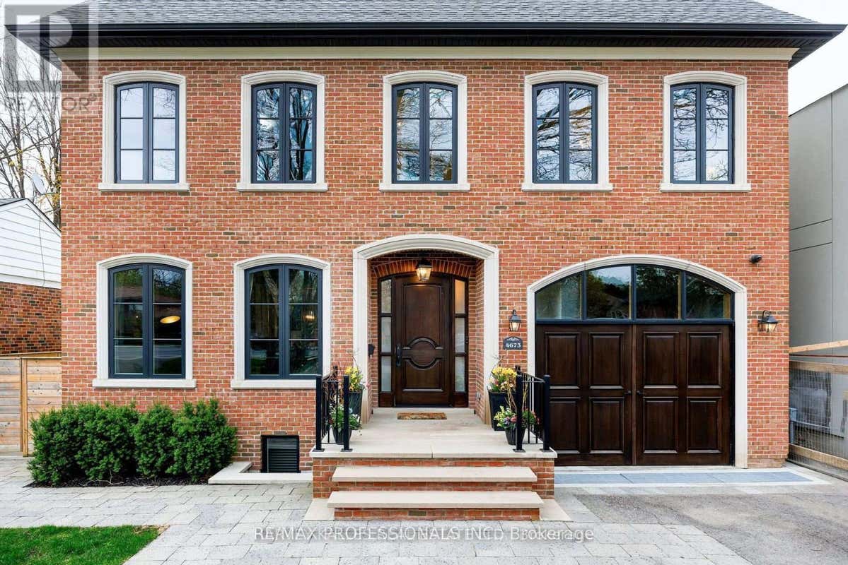 LOWER - 4673 DUNDAS STREET W, TORONTO (KINGSWAY SOUTH), ON M9A 1A4