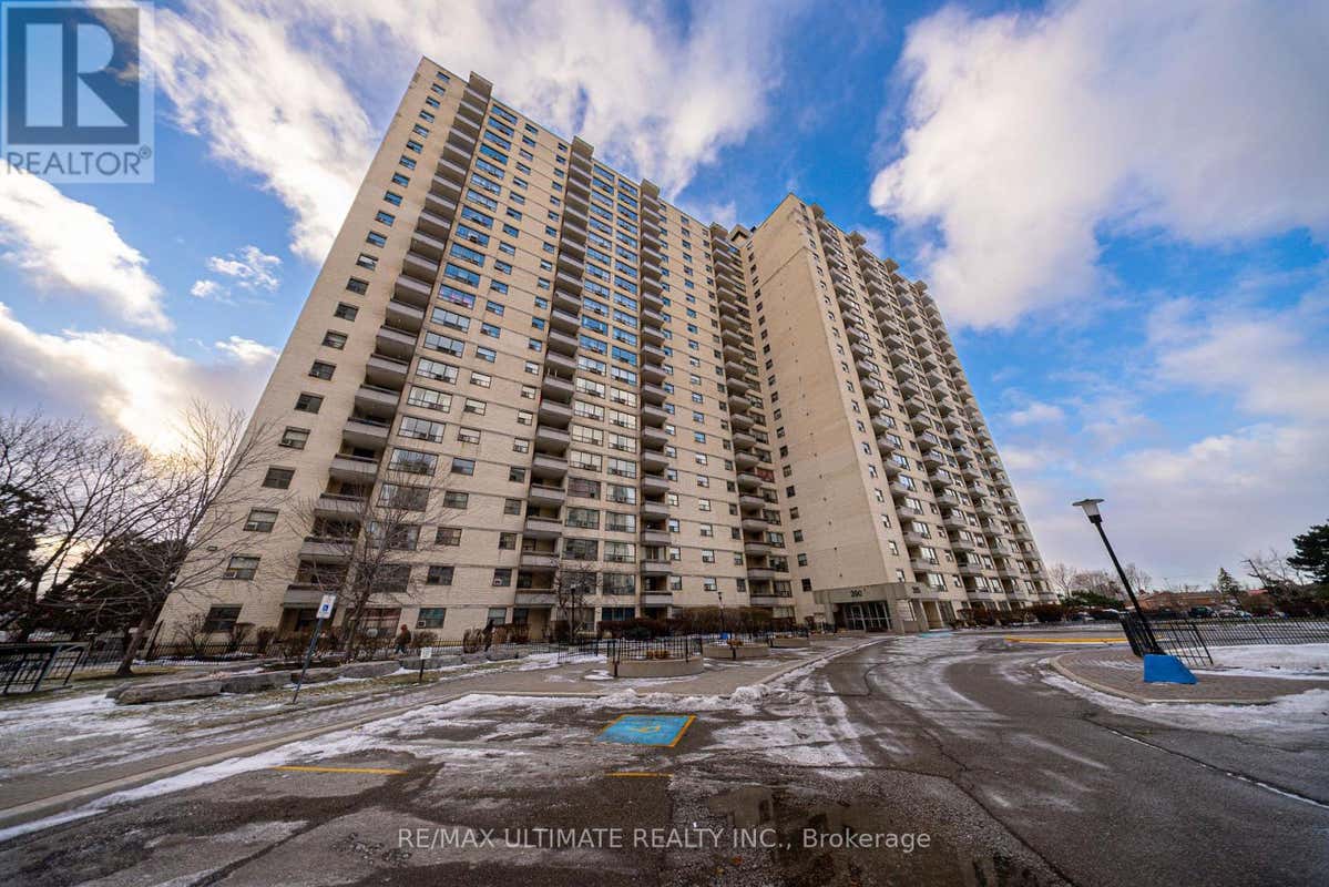 909 - 390 DIXON ROAD, TORONTO (KINGSVIEW VILLAGE-THE WESTWAY), ON M9R 1T4