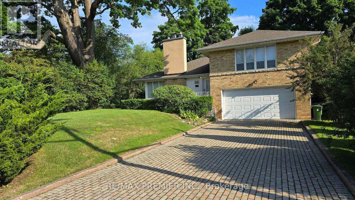 11 NORTHOLT COURT, TORONTO (EDENBRIDGE-HUMBER VALLEY), ON M9A 3B1