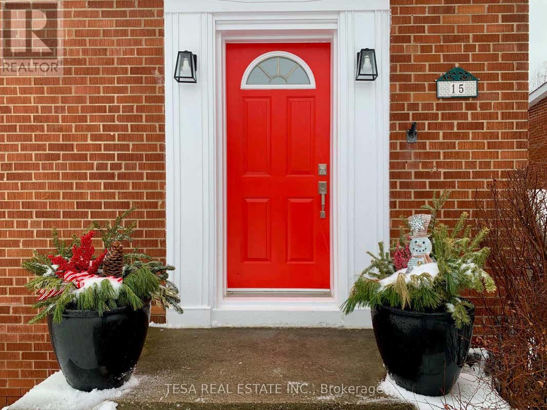 15 DOWNING STREET, TORONTO (ISLINGTON-CITY CENTRE WEST), ON M9B 1E9