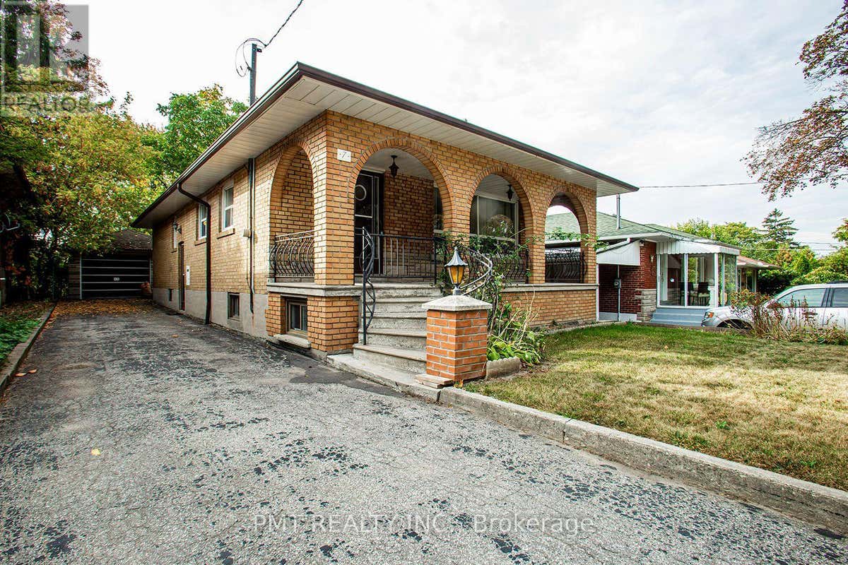 7 SYLLA AVENUE, TORONTO (WEXFORD-MARYVALE), ON M1R 4W5