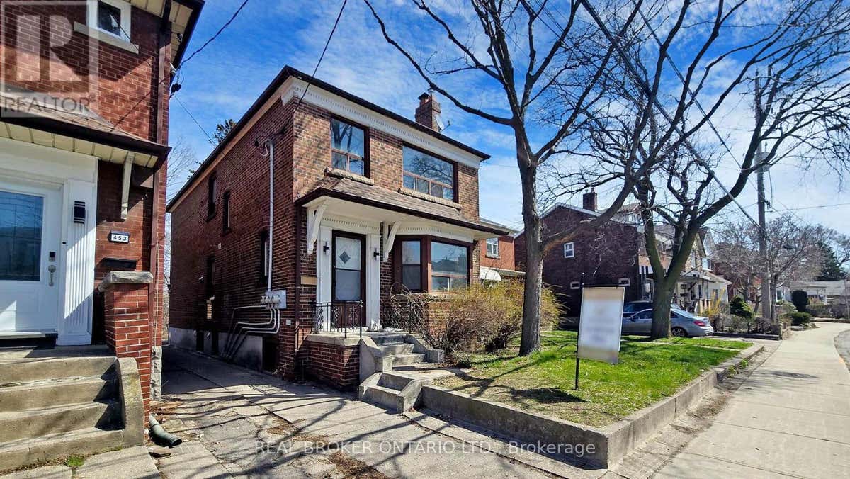 UPPER - 451 DONLANDS AVENUE, TORONTO (EAST YORK), ON M4J 3S4