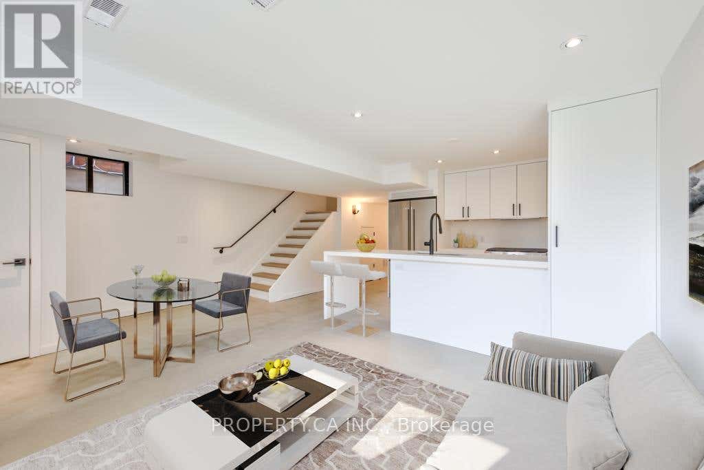 LOWER - 572 PALMERSTON AVENUE, TORONTO (ANNEX), ON M6G 2P7