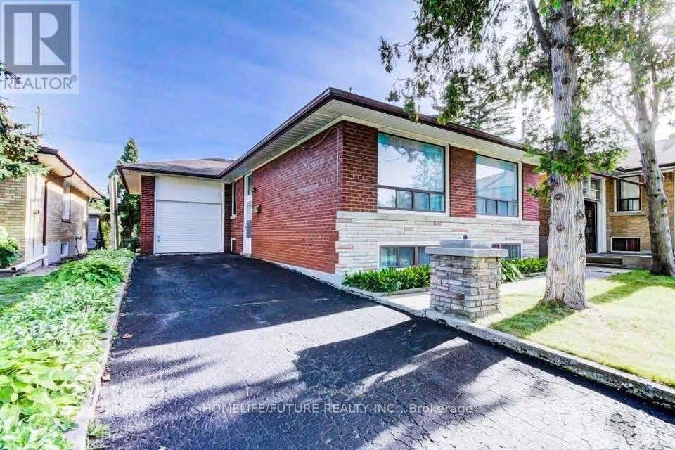 MAIN - 27 KELLS AVENUE, TORONTO (BENDALE), ON M1K 4W6
