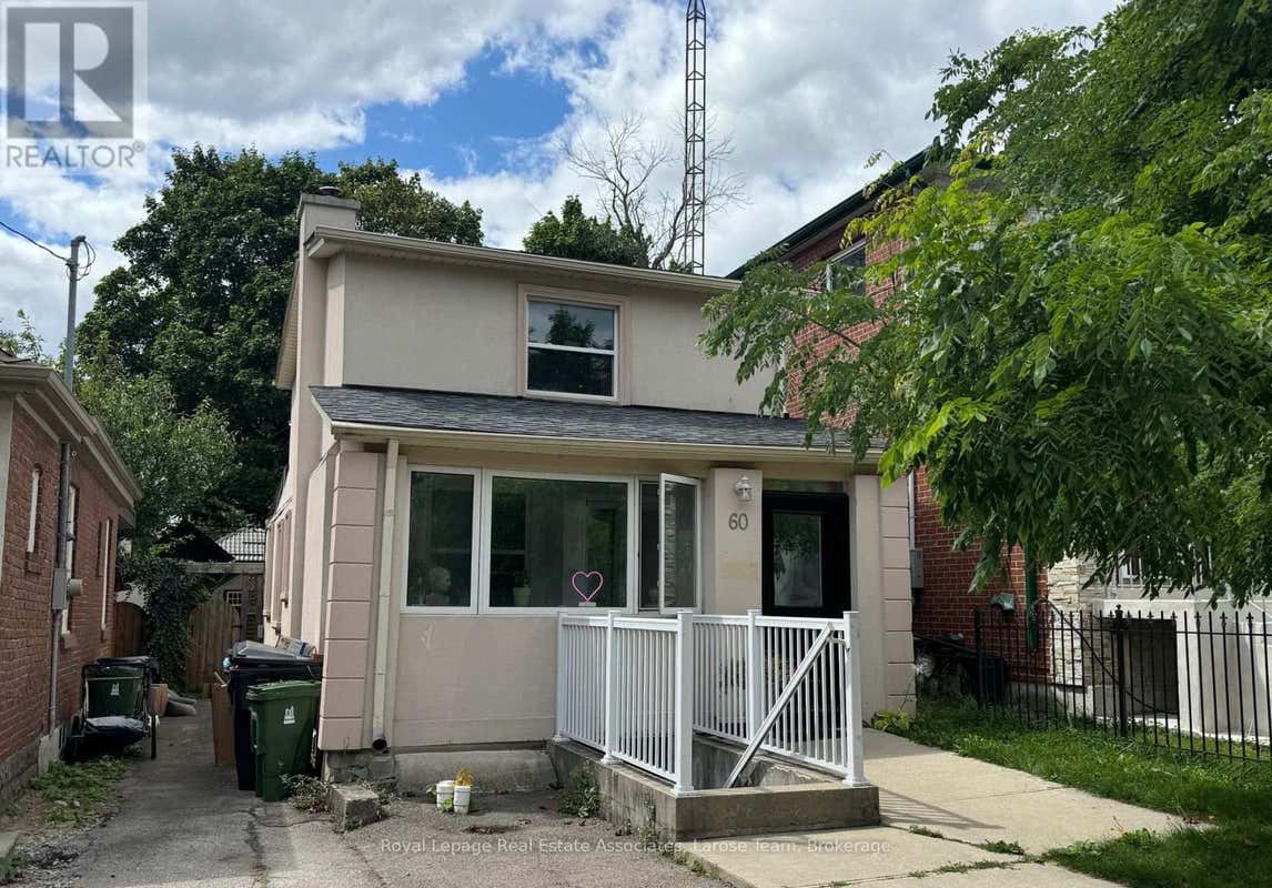 UPPER - 60 NINTH STREET, TORONTO (NEW TORONTO), ON M8V 3E3