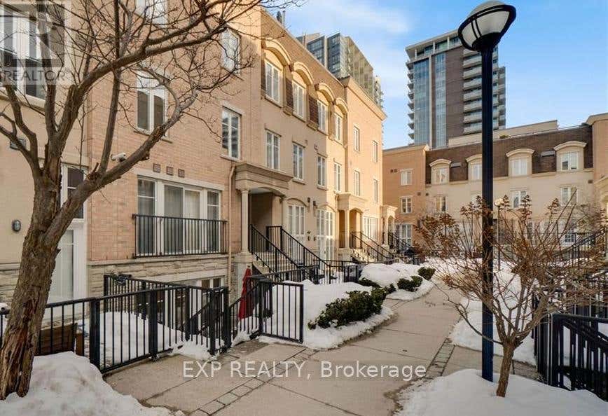 610 - 38 WESTERN BATTERY ROAD, TORONTO (NIAGARA), ON M6K 3N9