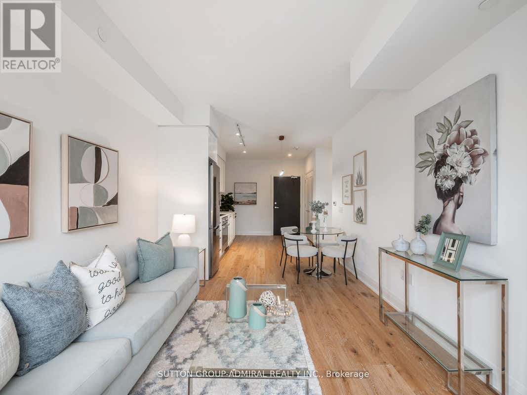 218 - 293 THE KINGSWAY, TORONTO (EDENBRIDGE-HUMBER VALLEY), ON M6S 3V4