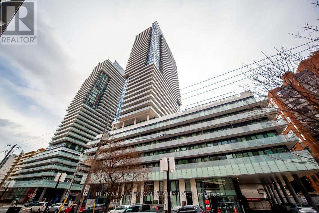 4004 - 161 ROEHAMPTON AVENUE, TORONTO (MOUNT PLEASANT WEST), ON M4P 0C8