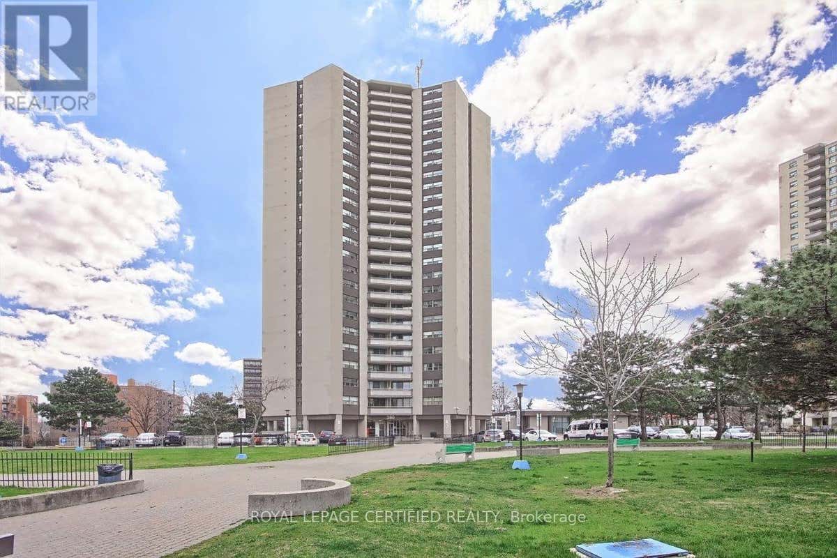 208 - 380 DIXON ROAD, TORONTO (KINGSVIEW VILLAGE-THE WESTWAY), ON M9R 1T3