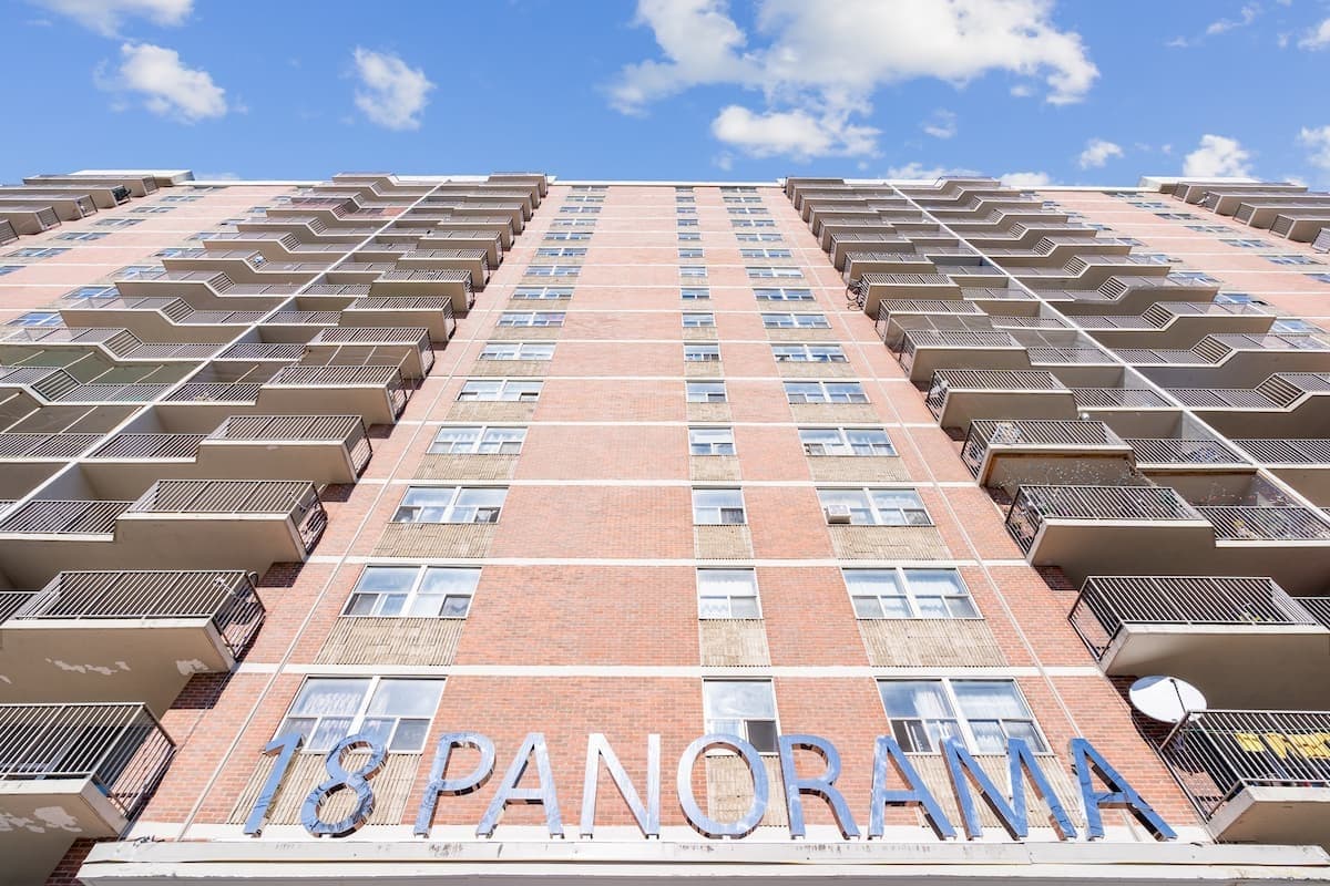 18 Panorama Court
