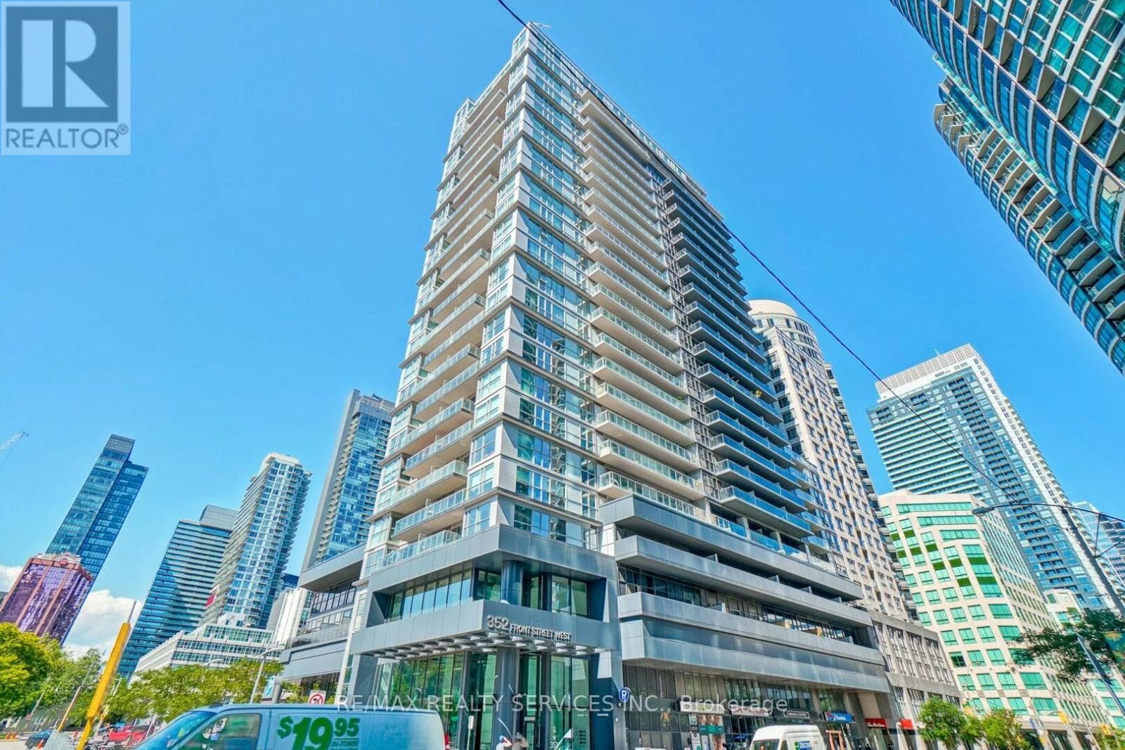 352 Front Street