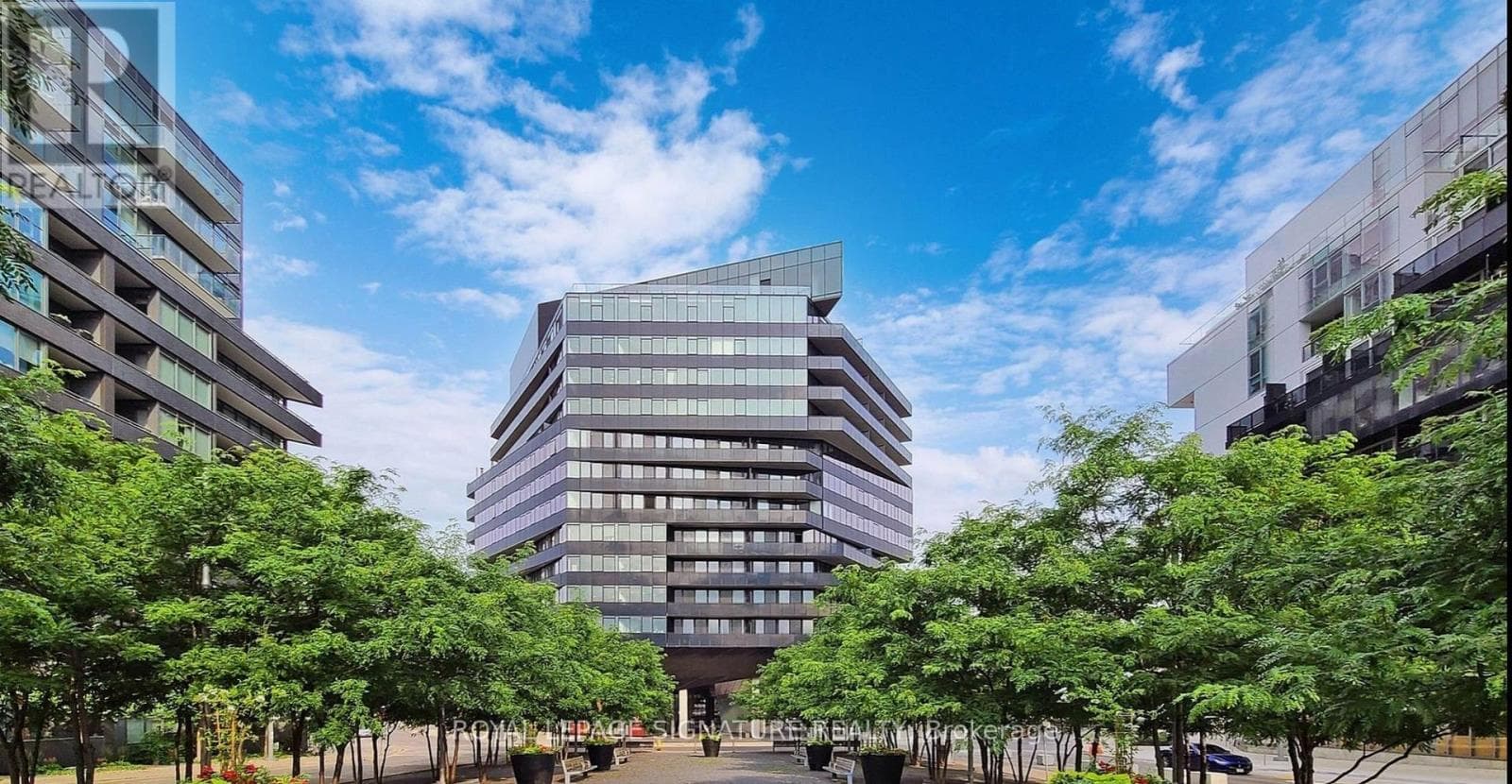 21 Lawren Harris Square