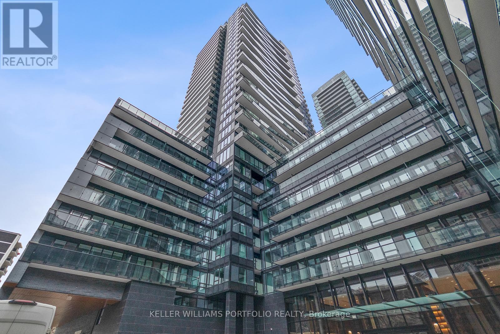 127 Broadway Avenue