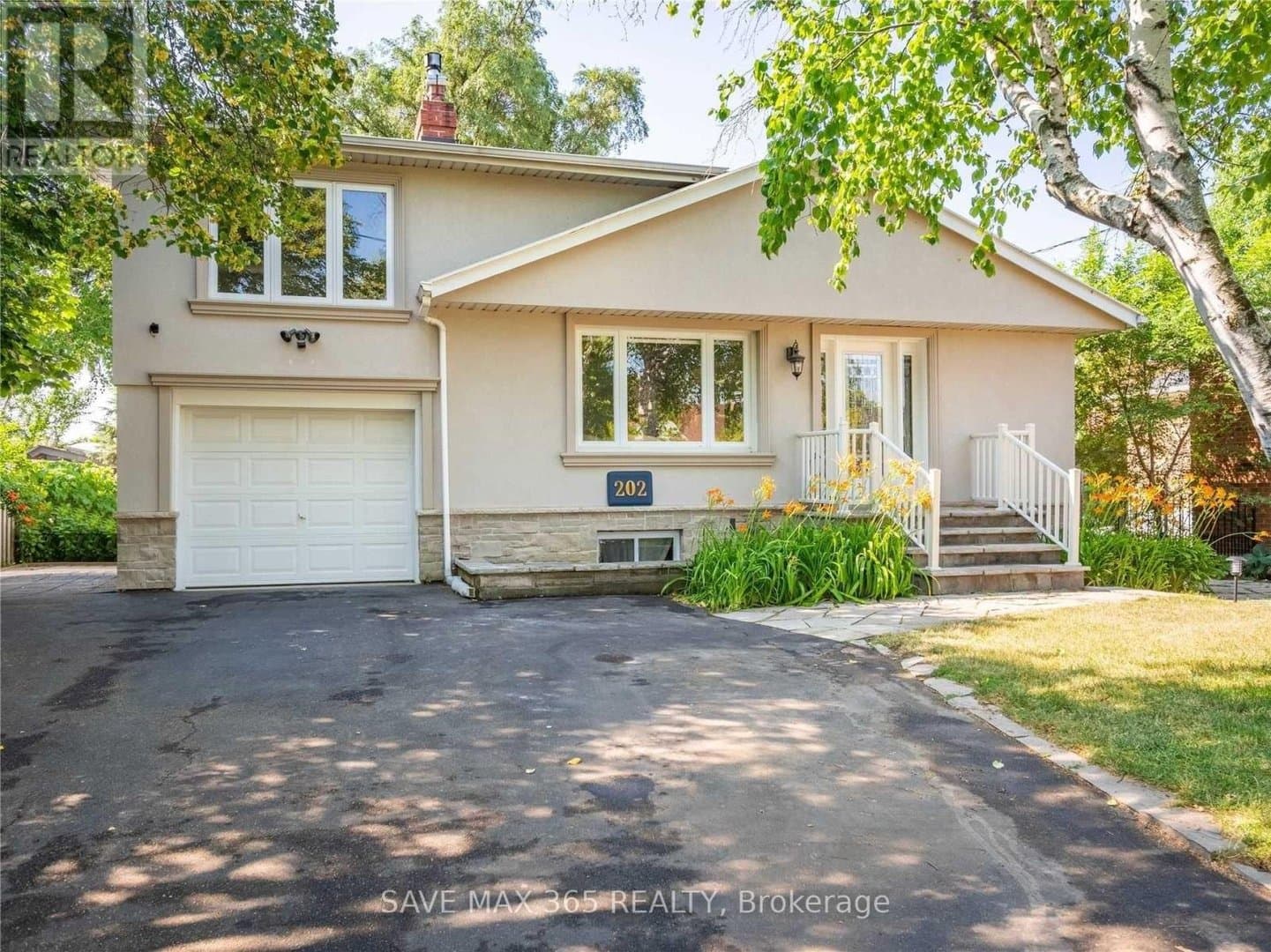 202 Renforth Drive