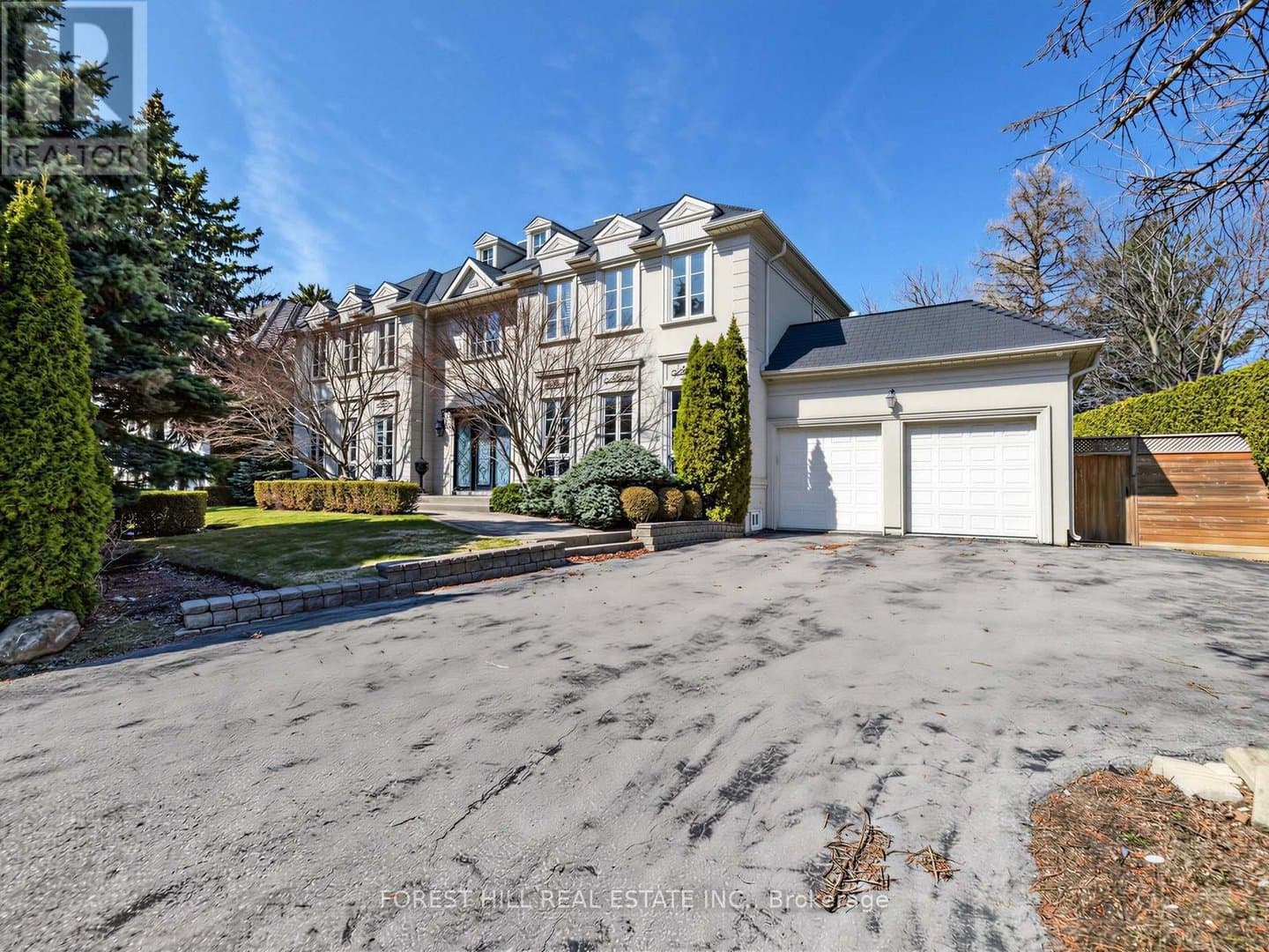 8 Colvestone Road