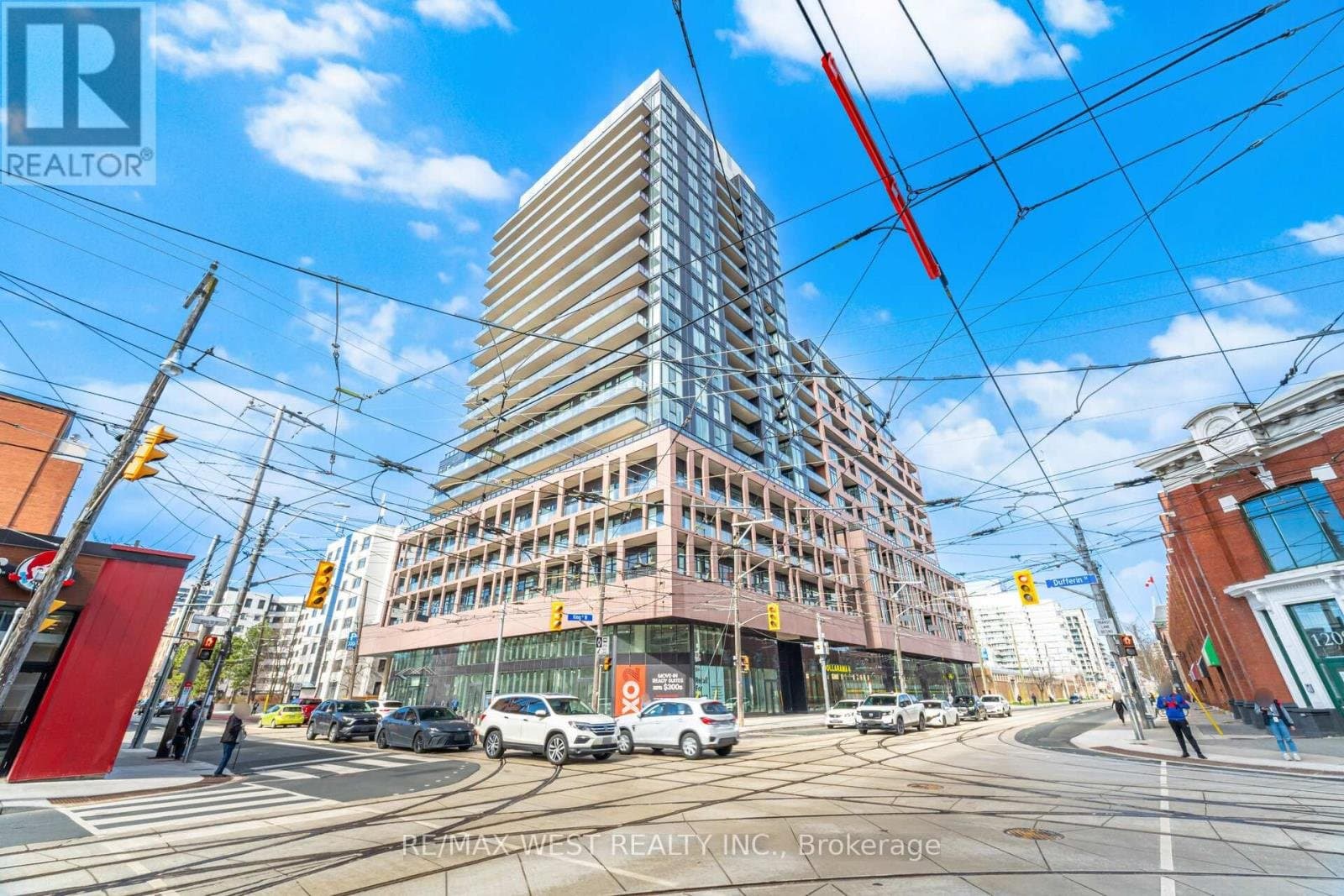 285 Dufferin Street